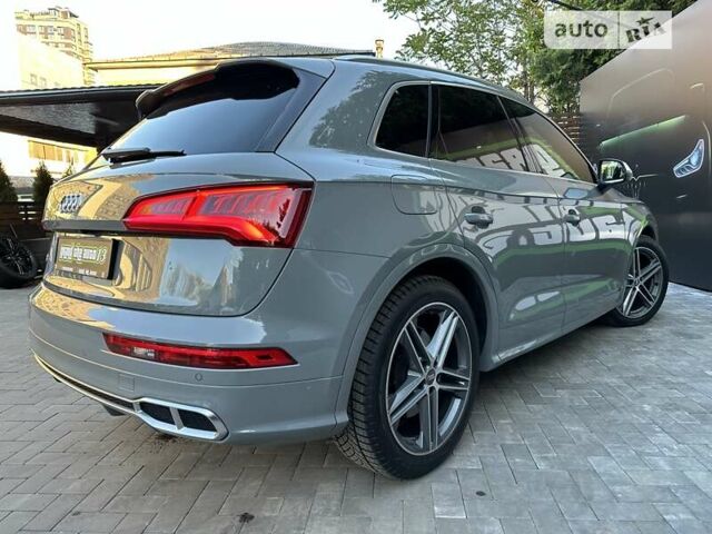 Сірий Ауді SQ5, об'ємом двигуна 3 л та пробігом 65 тис. км за 38500 $, фото 17 на Automoto.ua