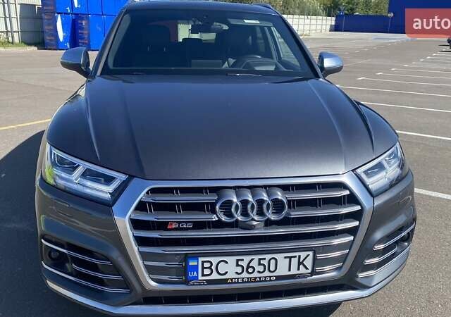 Серый Ауди SQ5, объемом двигателя 3 л и пробегом 138 тыс. км за 35500 $, фото 2 на Automoto.ua