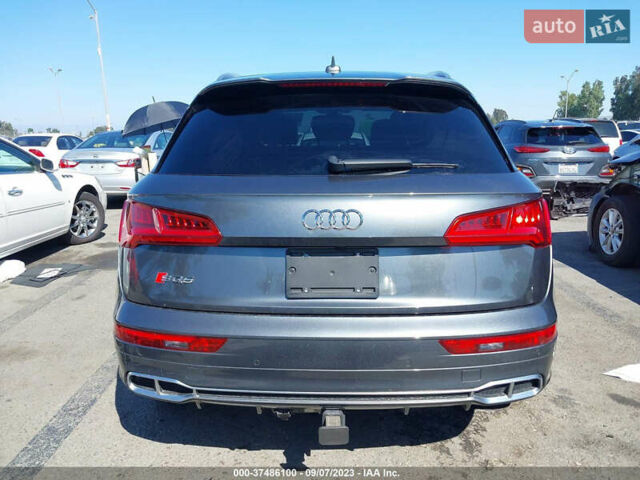 Сірий Ауді SQ5, об'ємом двигуна 3 л та пробігом 60 тис. км за 27500 $, фото 5 на Automoto.ua