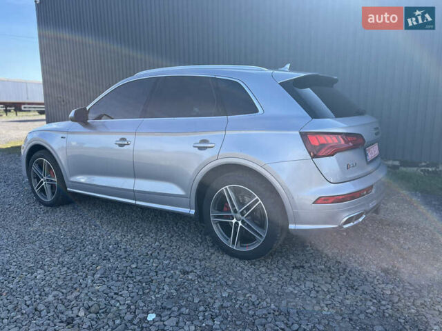 Серый Ауди SQ5, объемом двигателя 3 л и пробегом 134 тыс. км за 26700 $, фото 4 на Automoto.ua