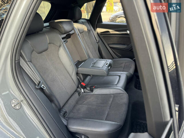 Серый Ауди SQ5, объемом двигателя 3 л и пробегом 108 тыс. км за 29900 $, фото 10 на Automoto.ua