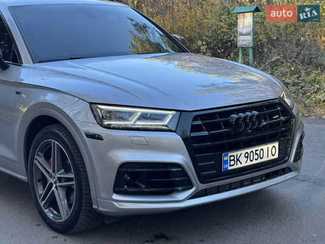 Серый Ауди SQ5, объемом двигателя 3 л и пробегом 42 тыс. км за 27100 $, фото 19 на Automoto.ua