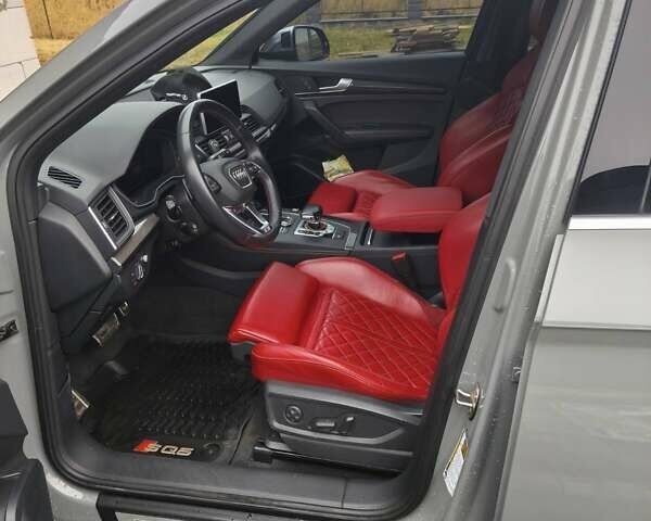 Серый Ауди SQ5, объемом двигателя 3 л и пробегом 218 тыс. км за 31500 $, фото 7 на Automoto.ua