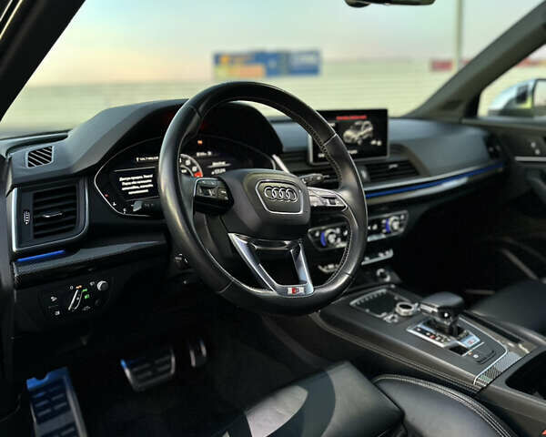 Сірий Ауді SQ5, об'ємом двигуна 3 л та пробігом 74 тис. км за 38900 $, фото 18 на Automoto.ua