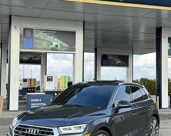 Сірий Ауді SQ5, об'ємом двигуна 3 л та пробігом 159 тис. км за 29999 $, фото 14 на Automoto.ua