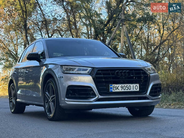 Серый Ауди SQ5, объемом двигателя 3 л и пробегом 42 тыс. км за 27100 $, фото 15 на Automoto.ua