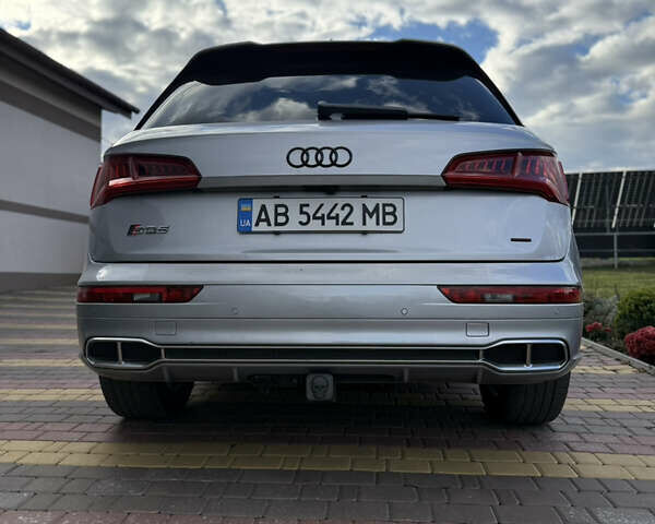Ауди SQ5 2018 в Теплике на Automoto.ua Серый Ауди SQ5, объемом двигателя 3 л и пробегом 134 тыс. км за 27200 $, фото 5 на Automoto.ua