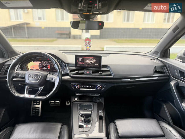 Ауди SQ5 2018 в Теплике на Automoto.ua Серый Ауди SQ5, объемом двигателя 3 л и пробегом 134 тыс. км за 27200 $, фото 27 на Automoto.ua