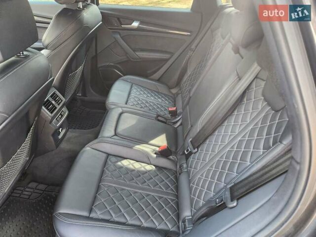 Серый Ауди SQ5, объемом двигателя 3 л и пробегом 88 тыс. км за 34300 $, фото 16 на Automoto.ua