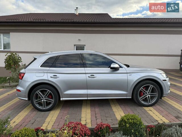 Ауди SQ5 2018 в Теплике на Automoto.ua Серый Ауди SQ5, объемом двигателя 3 л и пробегом 134 тыс. км за 27200 $, фото 11 на Automoto.ua