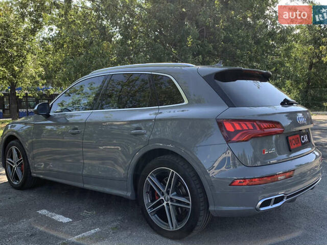 Сірий Ауді SQ5, об'ємом двигуна 3 л та пробігом 69 тис. км за 41999 $, фото 17 на Automoto.ua
