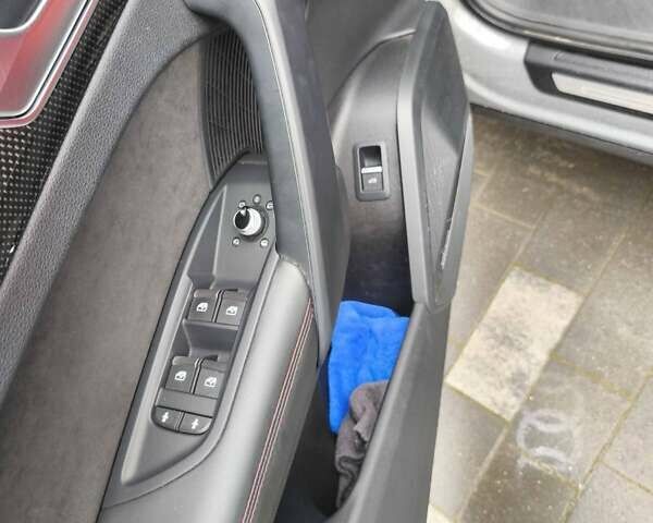 Серый Ауди SQ5, объемом двигателя 3 л и пробегом 218 тыс. км за 31500 $, фото 9 на Automoto.ua