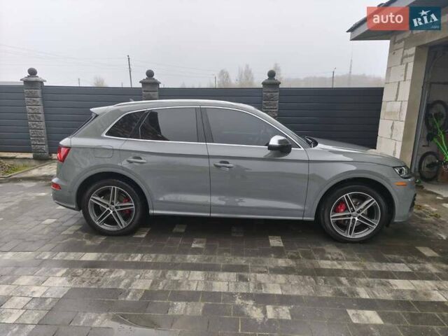 Серый Ауди SQ5, объемом двигателя 3 л и пробегом 218 тыс. км за 31500 $, фото 3 на Automoto.ua