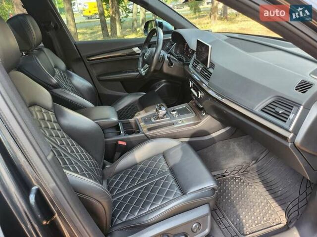 Серый Ауди SQ5, объемом двигателя 3 л и пробегом 88 тыс. км за 34300 $, фото 31 на Automoto.ua
