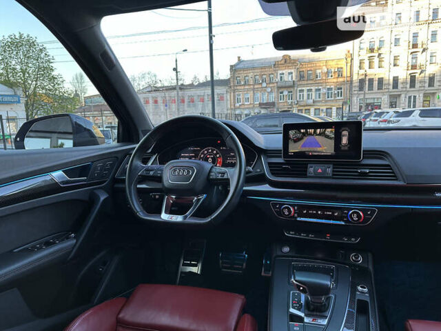 Сірий Ауді SQ5, об'ємом двигуна 3 л та пробігом 79 тис. км за 39999 $, фото 31 на Automoto.ua