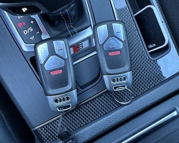Серый Ауди SQ5, объемом двигателя 3 л и пробегом 59 тыс. км за 46450 $, фото 60 на Automoto.ua