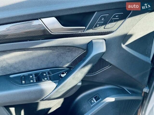 Серый Ауди SQ5, объемом двигателя 2.97 л и пробегом 154 тыс. км за 49900 $, фото 14 на Automoto.ua