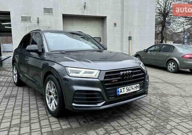 Серый Ауди SQ5, объемом двигателя 3 л и пробегом 59 тыс. км за 46450 $, фото 5 на Automoto.ua