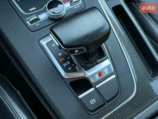 Сірий Ауді SQ5, об'ємом двигуна 3 л та пробігом 72 тис. км за 43700 $, фото 17 на Automoto.ua