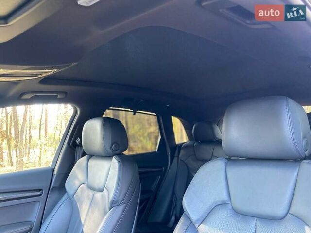 Сірий Ауді SQ5, об'ємом двигуна 3 л та пробігом 69 тис. км за 43000 $, фото 39 на Automoto.ua