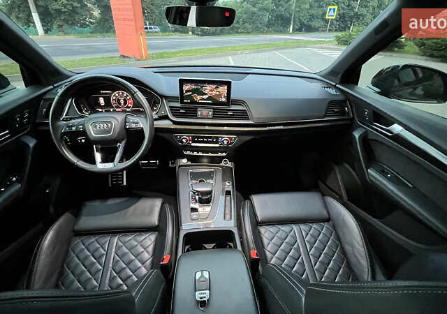 Серый Ауди SQ5, объемом двигателя 3 л и пробегом 87 тыс. км за 38499 $, фото 17 на Automoto.ua