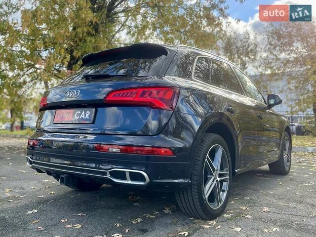 Серый Ауди SQ5, объемом двигателя 3 л и пробегом 98 тыс. км за 34999 $, фото 3 на Automoto.ua