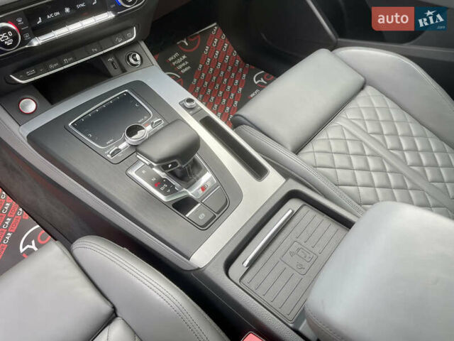 Серый Ауди SQ5, объемом двигателя 3 л и пробегом 98 тыс. км за 34999 $, фото 47 на Automoto.ua