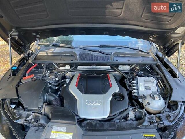 Сірий Ауді SQ5, об'ємом двигуна 3 л та пробігом 69 тис. км за 43000 $, фото 46 на Automoto.ua