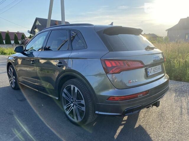 Серый Ауди SQ5, объемом двигателя 3 л и пробегом 14 тыс. км за 49000 $, фото 4 на Automoto.ua