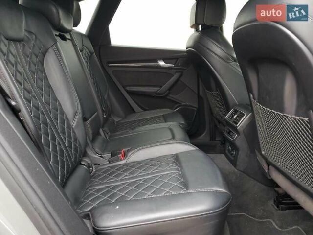 Сірий Ауді SQ5, об'ємом двигуна 3 л та пробігом 135 тис. км за 11500 $, фото 10 на Automoto.ua