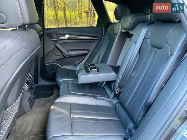 Сірий Ауді SQ5, об'ємом двигуна 3 л та пробігом 69 тис. км за 43000 $, фото 17 на Automoto.ua