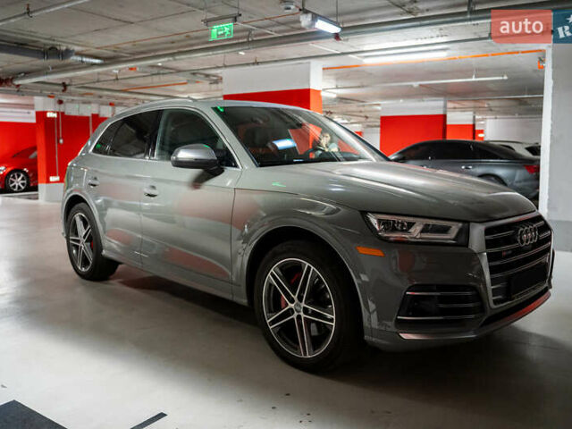 Сірий Ауді SQ5, об'ємом двигуна 3 л та пробігом 45 тис. км за 45980 $, фото 10 на Automoto.ua