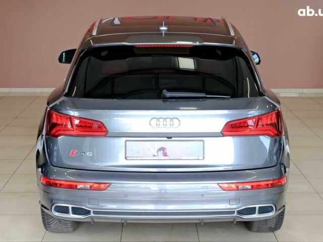 Сірий Ауді SQ5, об'ємом двигуна 3 л та пробігом 66 тис. км за 39900 $, фото 5 на Automoto.ua