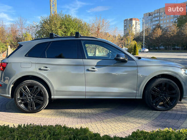 Сірий Ауді SQ5, об'ємом двигуна 3 л та пробігом 72 тис. км за 43700 $, фото 7 на Automoto.ua