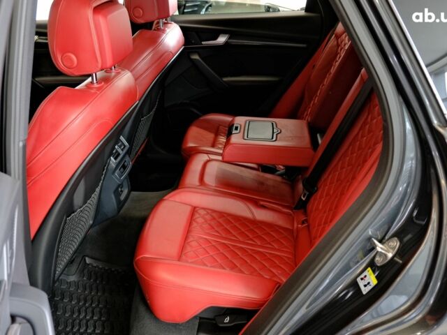 Сірий Ауді SQ5, об'ємом двигуна 3 л та пробігом 66 тис. км за 39900 $, фото 7 на Automoto.ua