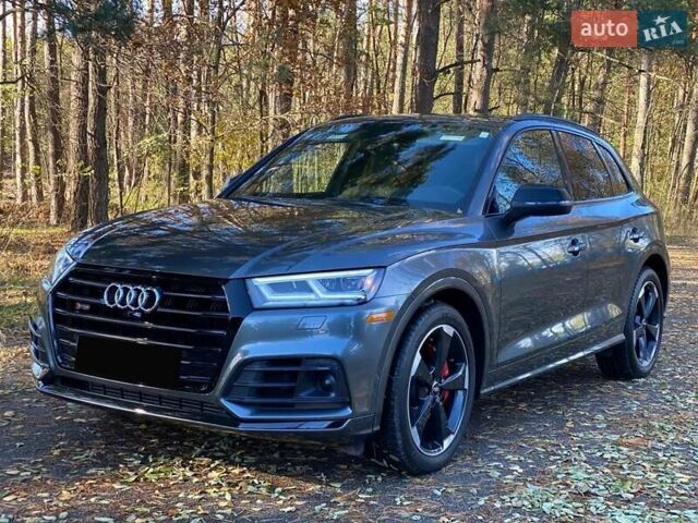 Сірий Ауді SQ5, об'ємом двигуна 3 л та пробігом 69 тис. км за 43000 $, фото 2 на Automoto.ua