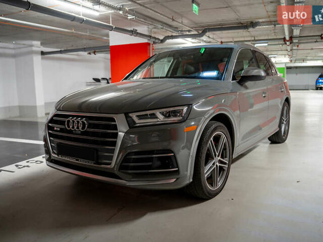 Сірий Ауді SQ5, об'ємом двигуна 3 л та пробігом 45 тис. км за 45980 $, фото 1 на Automoto.ua