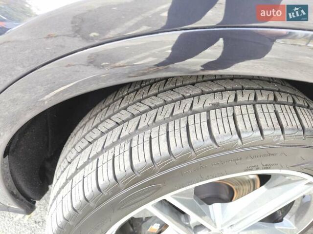 Серый Ауди SQ5, объемом двигателя 3 л и пробегом 98 тыс. км за 35000 $, фото 5 на Automoto.ua