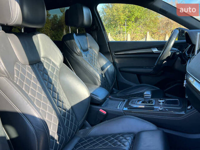 Сірий Ауді SQ5, об'ємом двигуна 3 л та пробігом 72 тис. км за 43700 $, фото 24 на Automoto.ua
