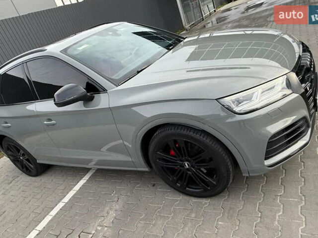 Сірий Ауді SQ5, об'ємом двигуна 3 л та пробігом 68 тис. км за 32800 $, фото 6 на Automoto.ua