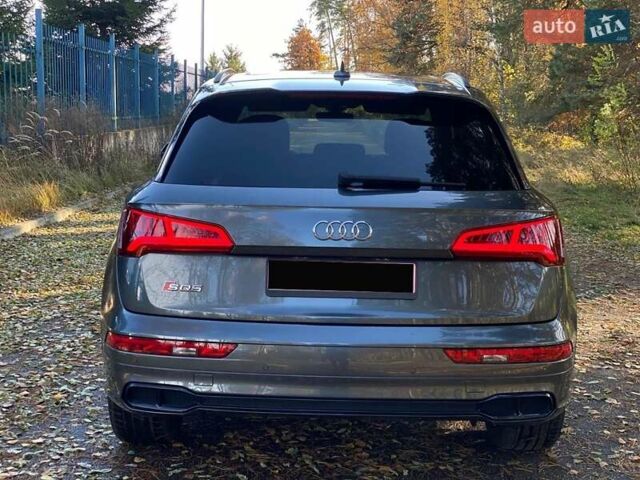 Сірий Ауді SQ5, об'ємом двигуна 3 л та пробігом 69 тис. км за 43000 $, фото 5 на Automoto.ua