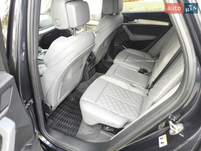 Серый Ауди SQ5, объемом двигателя 3 л и пробегом 98 тыс. км за 35000 $, фото 17 на Automoto.ua