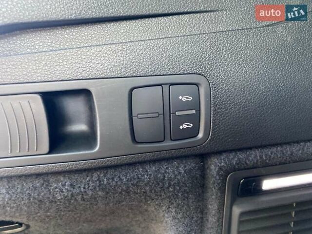 Сірий Ауді SQ5, об'ємом двигуна 3 л та пробігом 69 тис. км за 43000 $, фото 43 на Automoto.ua