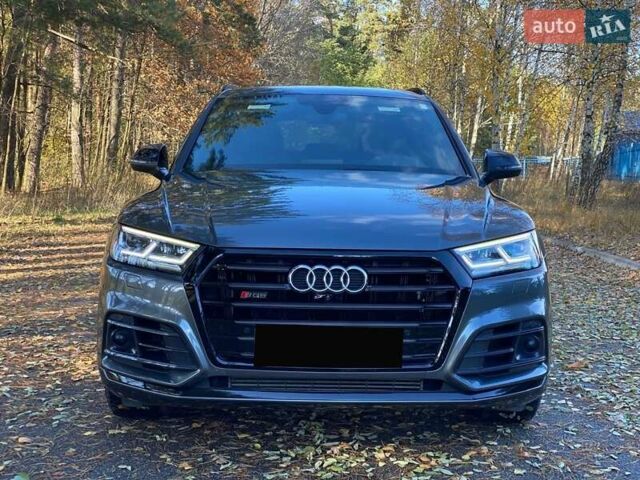 Сірий Ауді SQ5, об'ємом двигуна 3 л та пробігом 69 тис. км за 43000 $, фото 1 на Automoto.ua