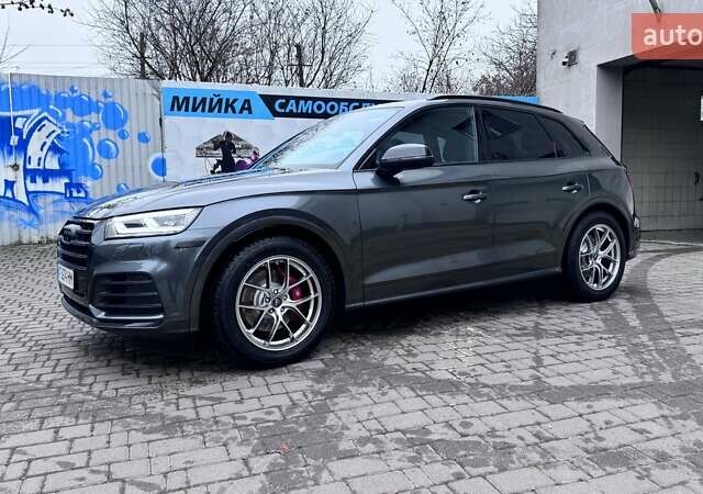 Серый Ауди SQ5, объемом двигателя 3 л и пробегом 59 тыс. км за 46450 $, фото 26 на Automoto.ua