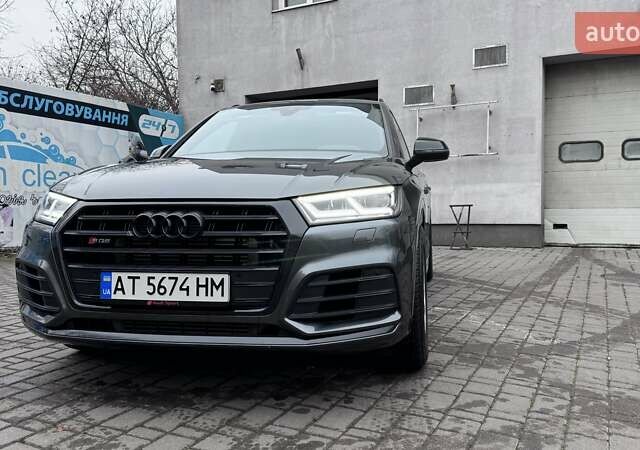 Серый Ауди SQ5, объемом двигателя 3 л и пробегом 59 тыс. км за 46450 $, фото 2 на Automoto.ua