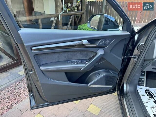 Серый Ауди SQ5, объемом двигателя 3 л и пробегом 59 тыс. км за 46450 $, фото 83 на Automoto.ua