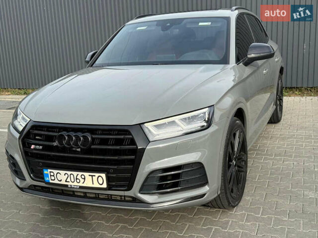 Сірий Ауді SQ5, об'ємом двигуна 3 л та пробігом 68 тис. км за 32800 $, фото 11 на Automoto.ua
