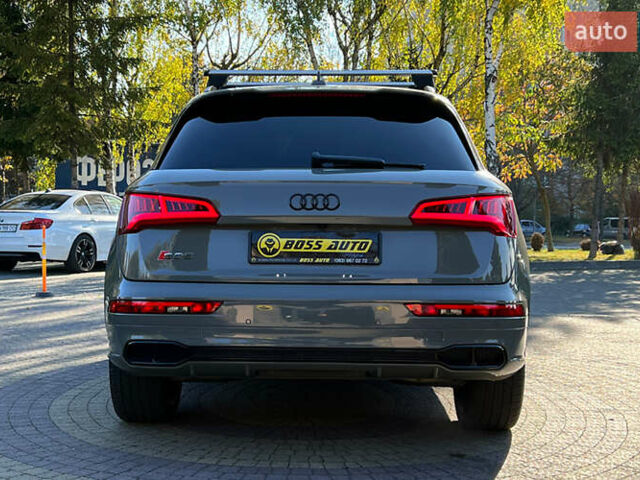 Сірий Ауді SQ5, об'ємом двигуна 3 л та пробігом 72 тис. км за 43700 $, фото 5 на Automoto.ua