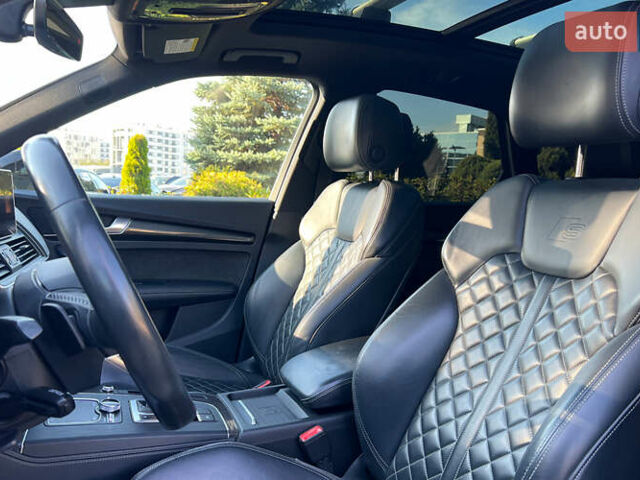 Сірий Ауді SQ5, об'ємом двигуна 3 л та пробігом 72 тис. км за 43700 $, фото 8 на Automoto.ua